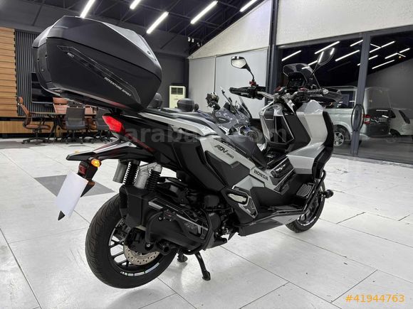 VM AUTO'DAN HONDA ADV 350 HATASIZ KAZASIZ