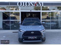 6.100 KM 2024 TOYOTA COROLLA CROSS 1.8 HYBRID FLAME X-PACK
