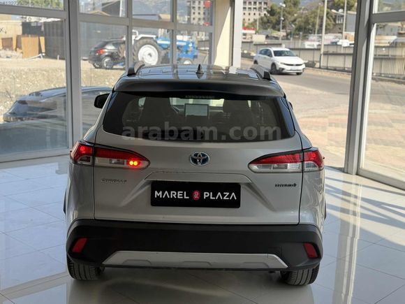 Galeriden Toyota Corolla Cross 1.8 Hybrid Flame X-Pack 2023 Model