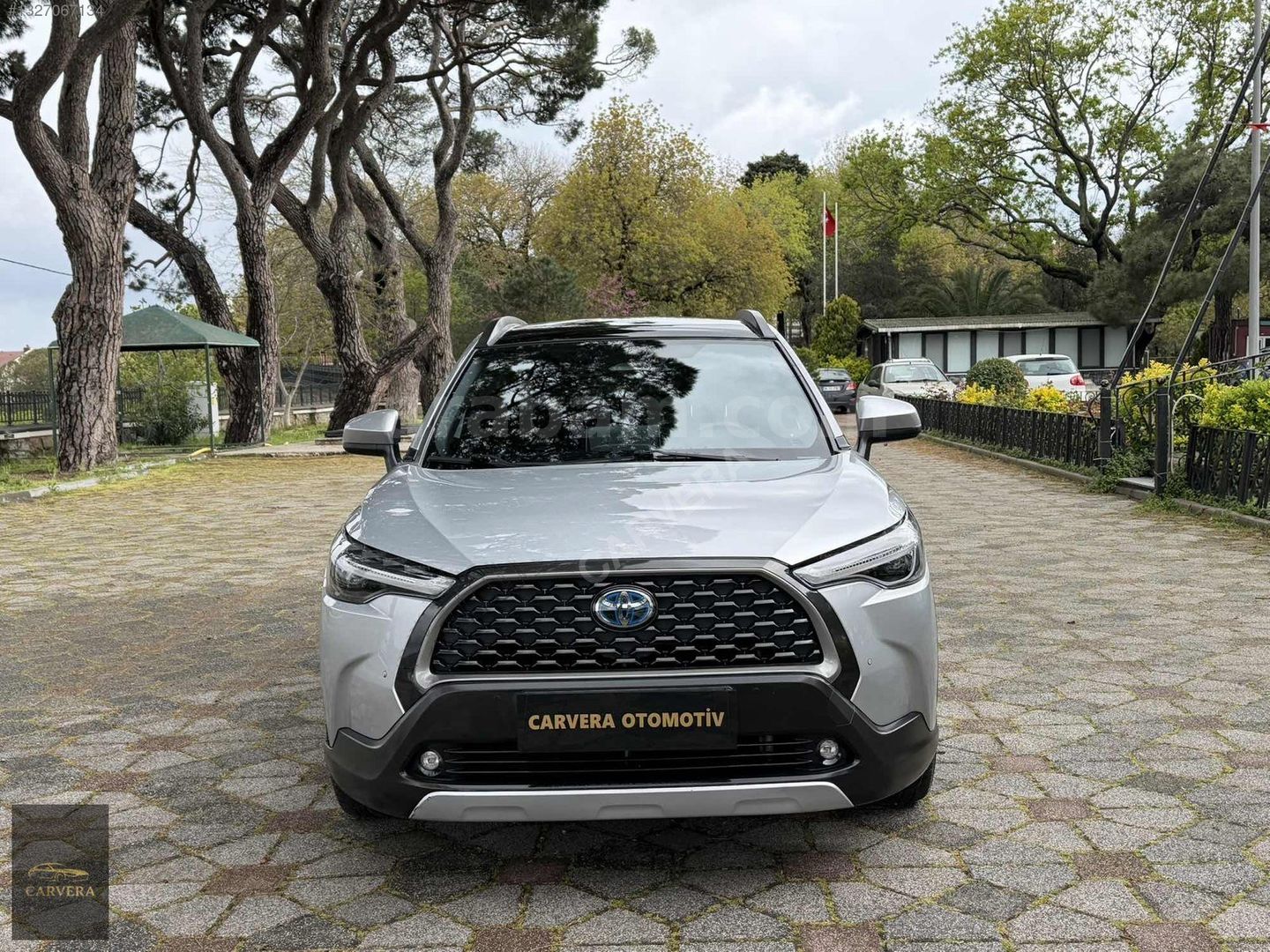 コロページ Galeriden Toyota Corolla Cross 1.8 Hybrid Passion 2022 Model