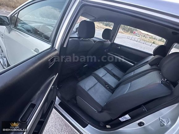2004 Verso 1.6 Comfort