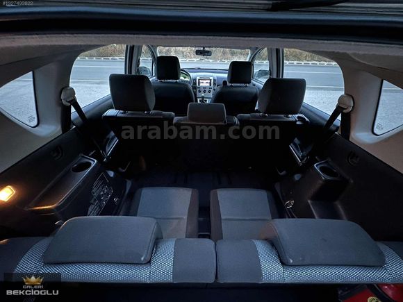 2004 Verso 1.6 Comfort