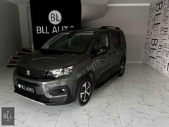 BLL | 2023 PEUGEOT RİFTER 1.5 BlueHDI GT Cam Tavan HATASIZ