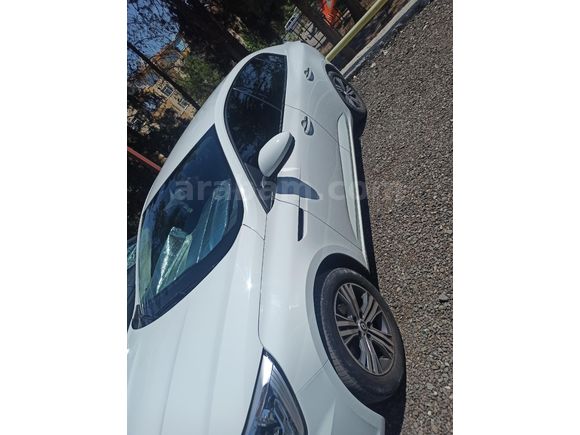 Sahibinden Renault Megane 1.3 TCe Touch 2023 Model