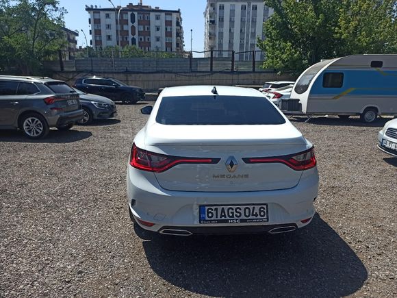 Sahibinden Renault Megane 1.3 TCe Touch 2023 Model