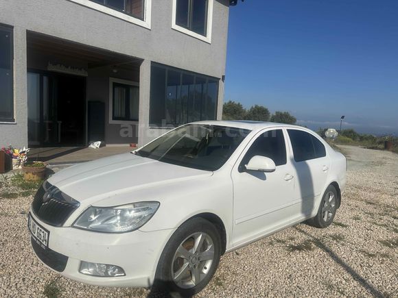 Sahibinden Skoda Octavia 1.6 TDI Elegance 2011 Model 