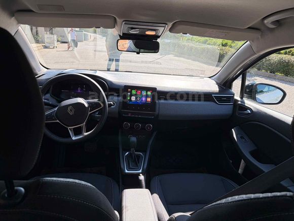Sahibinden Renault Clio 1.0 TCe Evolution 2025 Model İstanbul