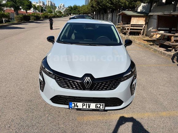 Sahibinden Renault Clio 1.0 TCe Evolution 2025 Model İstanbul