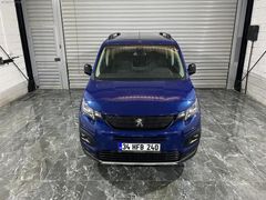 36AY KREDİ BOYASIZ 2023 45.000KM RİFTER GT CAM TAVAN K.KART 12 T