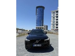 Sahibinden Volvo XC60 2.0 T8 Hybrid Plus Dark 2023 Model 
