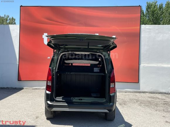 TRUSTY ONATÇA'DAN PEUGEOT RİFTER