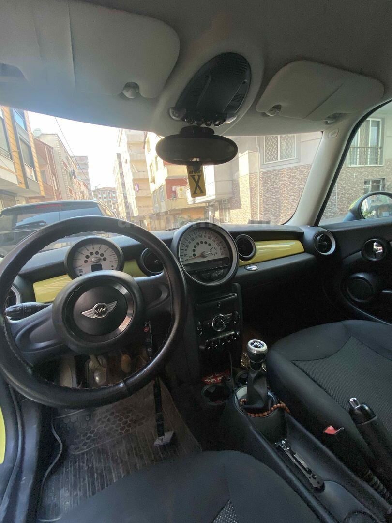 Sahibinden Düşük Km Değişensiz Mini Cooper 5