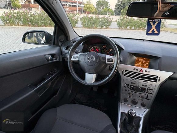TEMİZ AİLE ARACI OPEL ASTRA 1.3 CDTİ 220.000 KM
