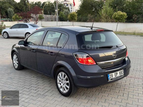 TEMİZ AİLE ARACI OPEL ASTRA 1.3 CDTİ 220.000 KM