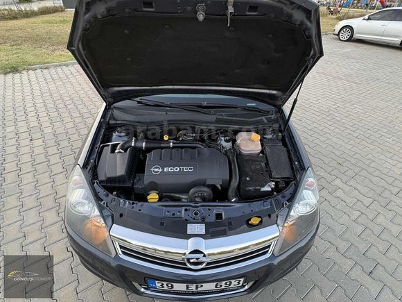 TEMİZ AİLE ARACI OPEL ASTRA 1.3 CDTİ 220.000 KM