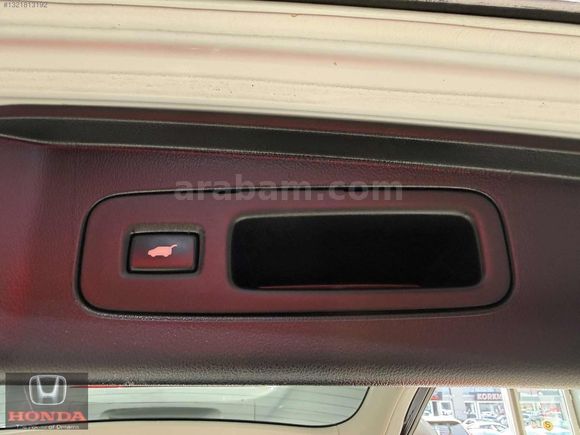 HONDA_ERKAN_2016_CRV_EXECUTİVE_PLUS_80_BİNDE_HATASIZ_BOYASIZ_OTM