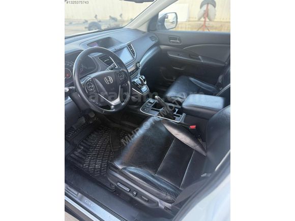 HONDA CR-V EXECUTİVE 4X4 HATASIZ BOYASIZ CAM TAVAN