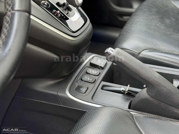 HONDA CR-V 4x4 Executive CAM TAVAN GERİ GÖRÜŞ K ISITMA