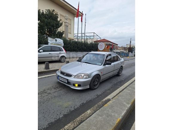 Sahibinden Honda Civic 1.6 i ES 2000 Model