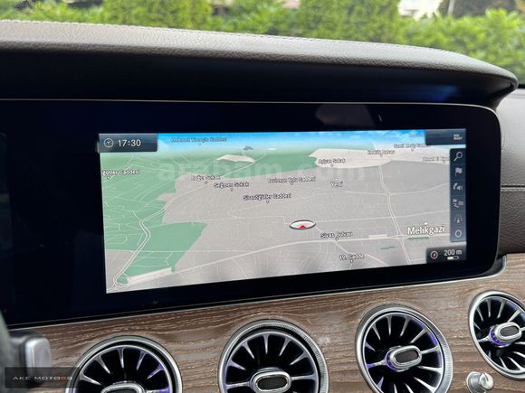 AKE MOTORS'dan Mercedes E180 Exclusive E.BAGAJ/CAMTAVAN/COMAND !