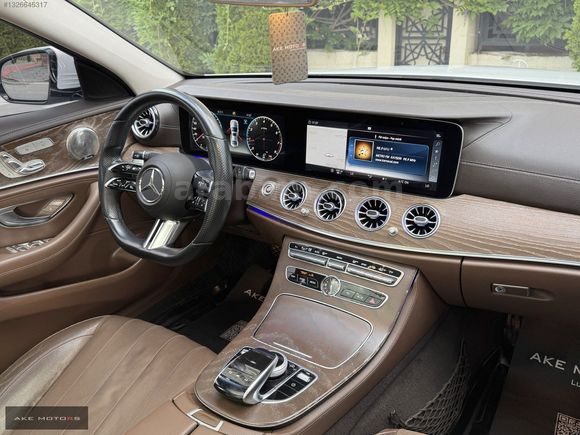 AKE MOTORS'dan Mercedes E180 Exclusive E.BAGAJ/CAMTAVAN/COMAND !