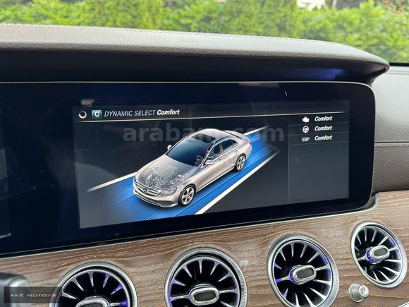 AKE MOTORS'dan Mercedes E180 Exclusive E.BAGAJ/CAMTAVAN/COMAND !