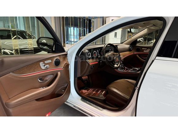 ÖZ UÇKUN OTOMOTİV''DEN HATASIZ E180 EXCLUSİVE
