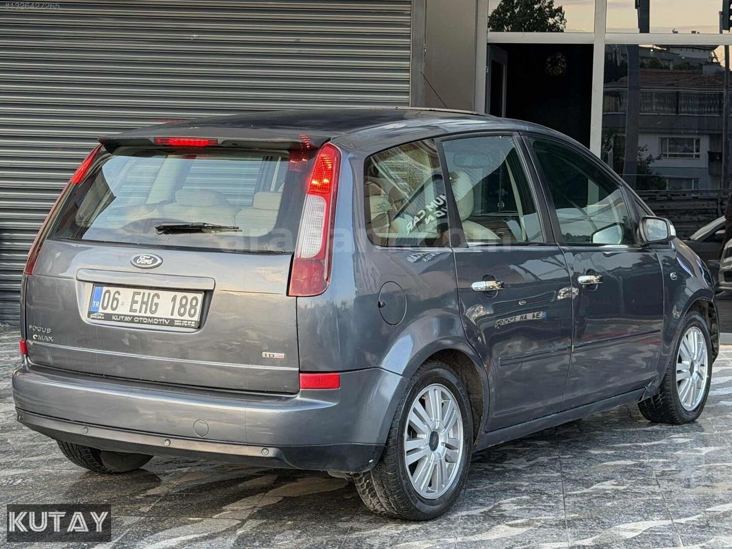 Galeriden Ford C-Max 1.6 TDCi Ghia 2004 Model Ankara 420.000 km Gri 6