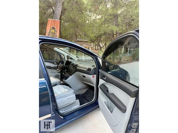 BİNİCİDEN AİLE ARACI C-MAX KK 12 TAKSİT