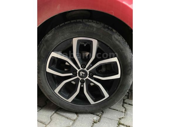 Sahibinden Renault Clio 1.5 dCi Joy 2017 Model  215.000 km Kırmızı