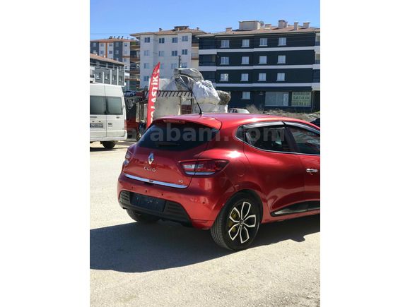 Sahibinden Renault Clio 1.5 dCi Joy 2017 Model  215.000 km Kırmızı