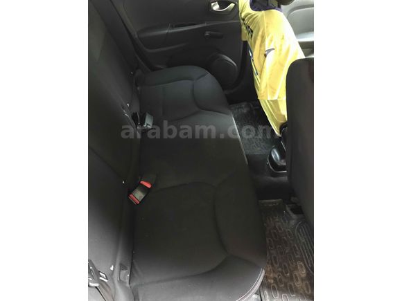 Sahibinden Renault Clio 1.5 dCi Joy 2017 Model  215.000 km Kırmızı