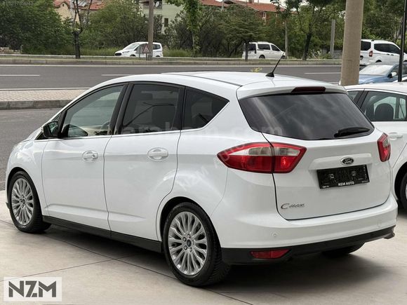 BOYASIZ 2012 C-Max Titanıum X C.Tavan-KeylessGo-Sony-130.000'Km