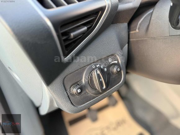 2012 MODEL 91.000 KMDE BOYASIZ CAM TAVANLI TİTANIUM X FORD C-MAX