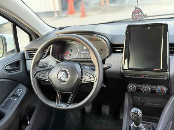 Sahibinden Renault Clio 1.0 SCe Joy 2022 Model 