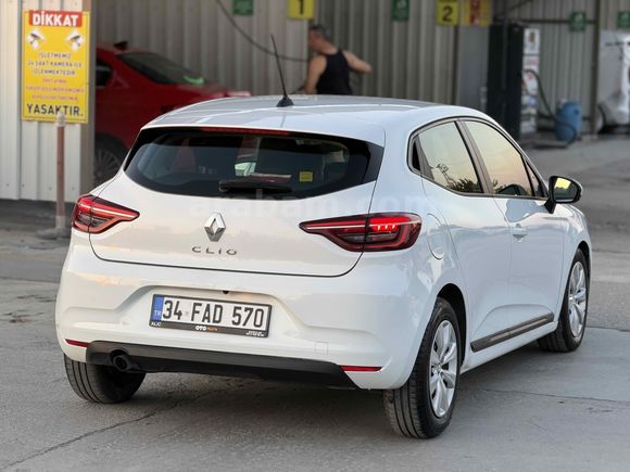 Sahibinden Renault Clio 1.0 SCe Joy 2022 Model 