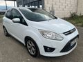 1 parça boya, değişensiz 143 bin kmde CMAX