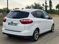 1 parça boya, değişensiz 143 bin kmde CMAX