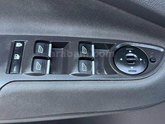 2015 C-MAX TİTANİUM 142.000 KM CAM TAVAN