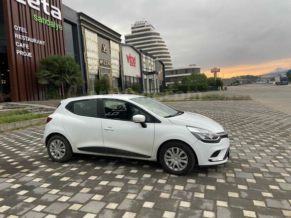 Sahibinden Renault Clio 0.9 TCe Joy 2019 Model 
