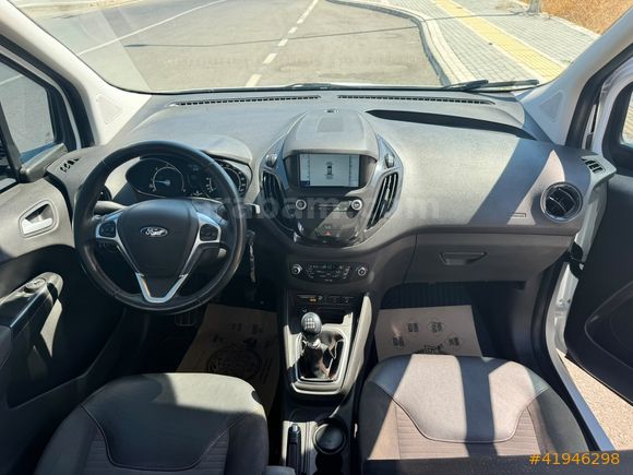 TERTEMİZ MAKYAJLI KASA FORD COURIER TT PLUS 52 BİN DE