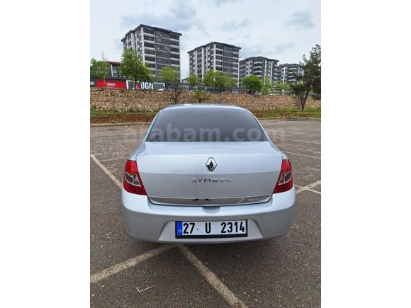 Sahibinden 109.000 km Renault Symbol 1.5 dCi Expression 2011 Model