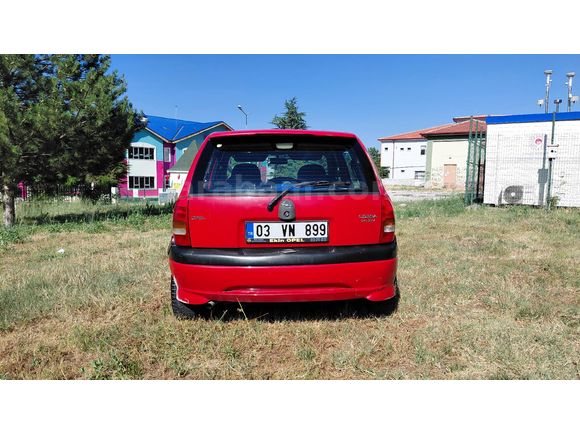 Sahibinden Değişensiz Opel Corsa 1.4 GLS 2000 Model