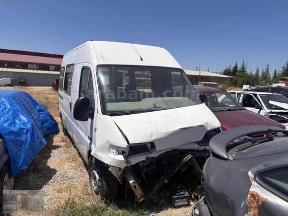 2.5 Turbo boxer 7 kişilik yük nakli