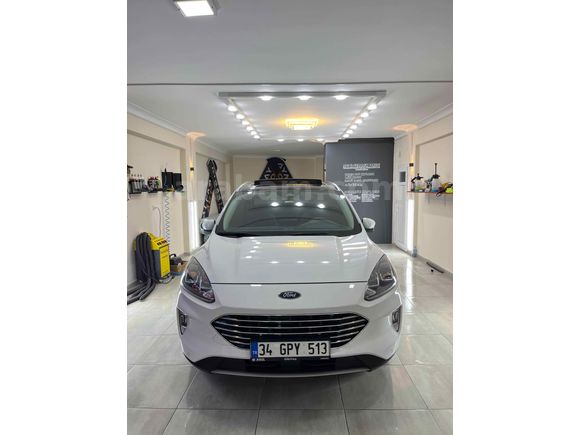 HATASIZ AİLE ARACI Ford Kuga 1.5 EcoBoost Titanium 2023 Model 