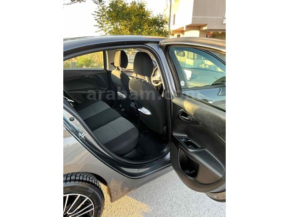 Sahibinden Fiat Egea 1.4 Fire Easy Plus 2023 Model 
