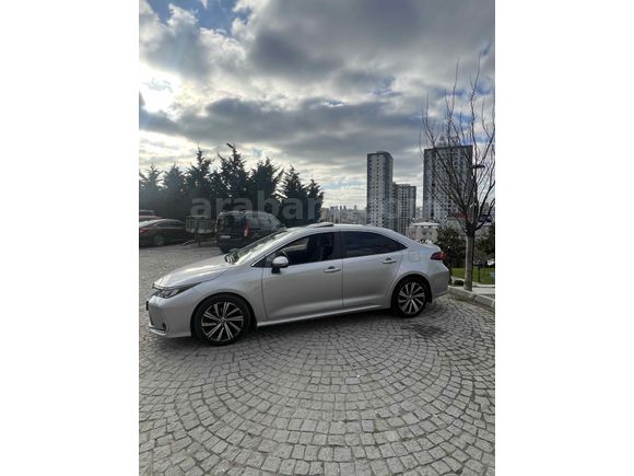 Sahibinden Toyota Corolla 1.5 Flame X-Pack 2022 Model 