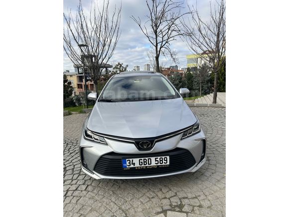 Sahibinden Toyota Corolla 1.5 Flame X-Pack 2022 Model 