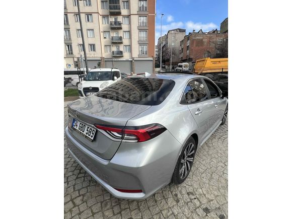 Sahibinden Toyota Corolla 1.5 Flame X-Pack 2022 Model 