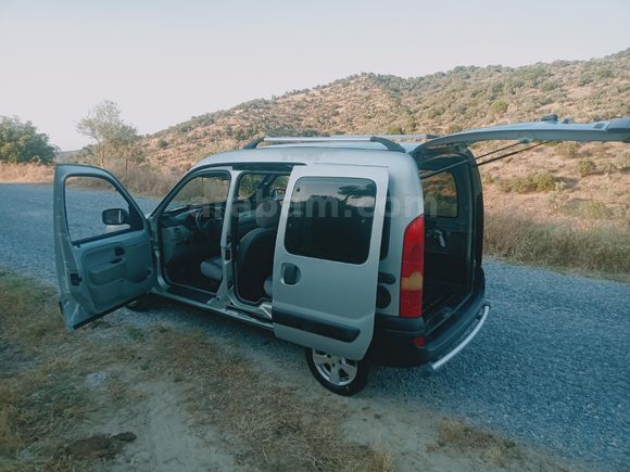 Galeriden Renault Kangoo Multix 1.5 dCi Expression 2005 Model Aydın
